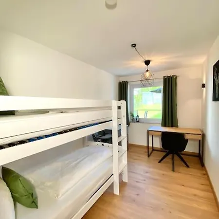 Moderne Eg-Wohnung Im Guenztal Krumbach Exterior foto